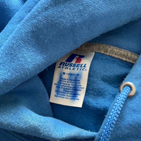 UCLA Bruins Sweatshirt - Picture 3 of 3